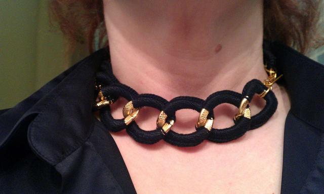 Collaret croxet , és converteix 2 pulseres eslavs