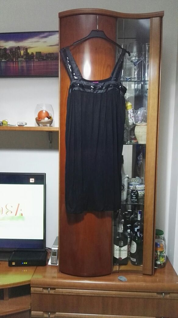 Vestido negro fiesta nuevo!