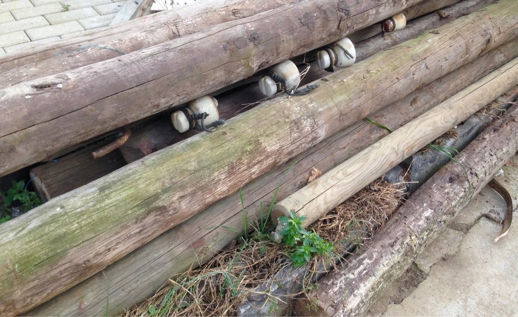 Postes madera de segunda mano | CASINUEVO