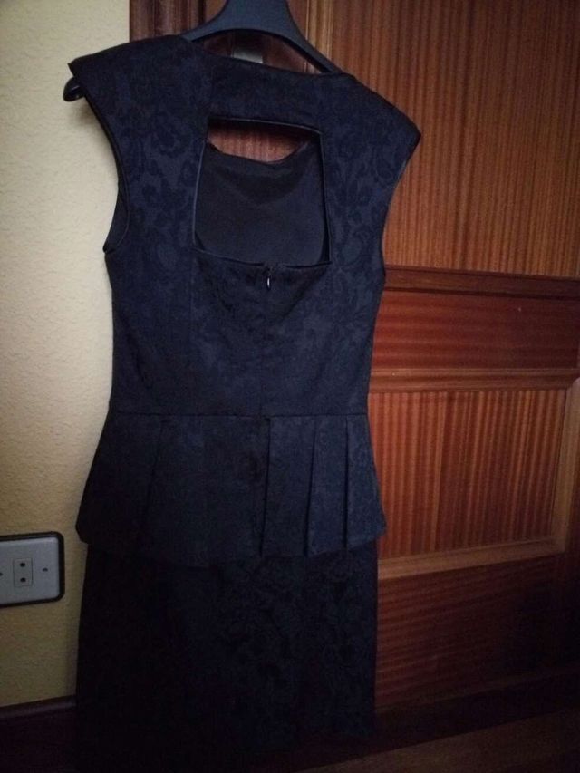 Vestido de fiesta negro (Blanco)