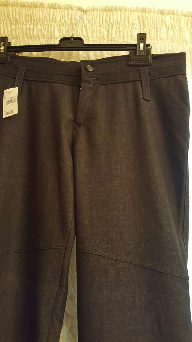 Pantalón  vestir negro. NUEVO SIN ESTRENAR