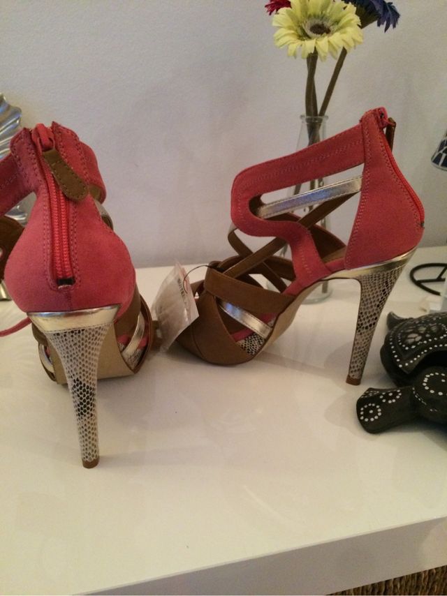 Sandalia Multicolor Y Varias Texturas Nuevas!