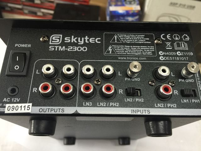 Mesa De Mezclas Con Mp3 Usb