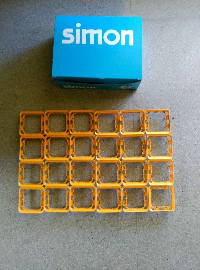 Simon escudos amarillo