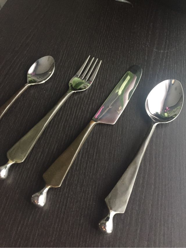 2 Juegos de Cubiertos Indios  Edicion - Limitada.