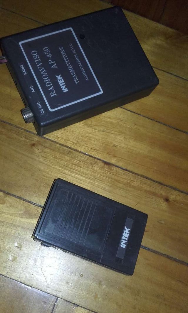 Avisador de radio alarma