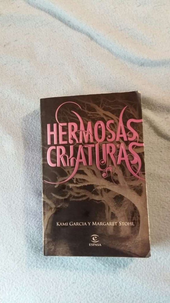 Libro hermosas criaturas