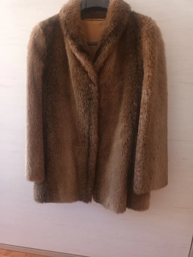 Chaqueton imitación piel
