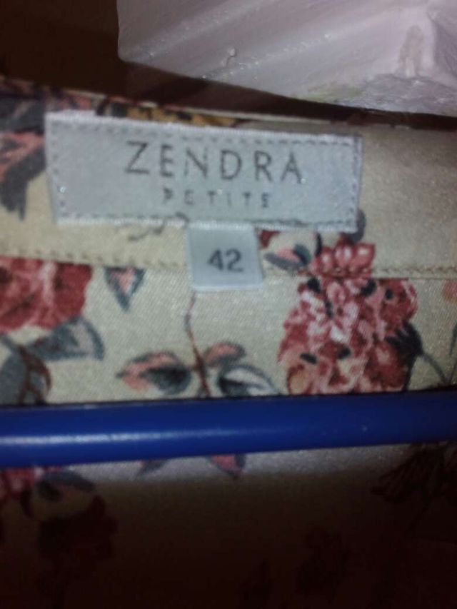 Camisa flores talla42