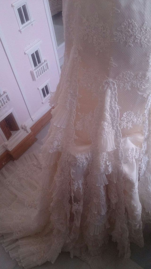 vestido de novia rosa clará de segunda mano por 900 € en huercal