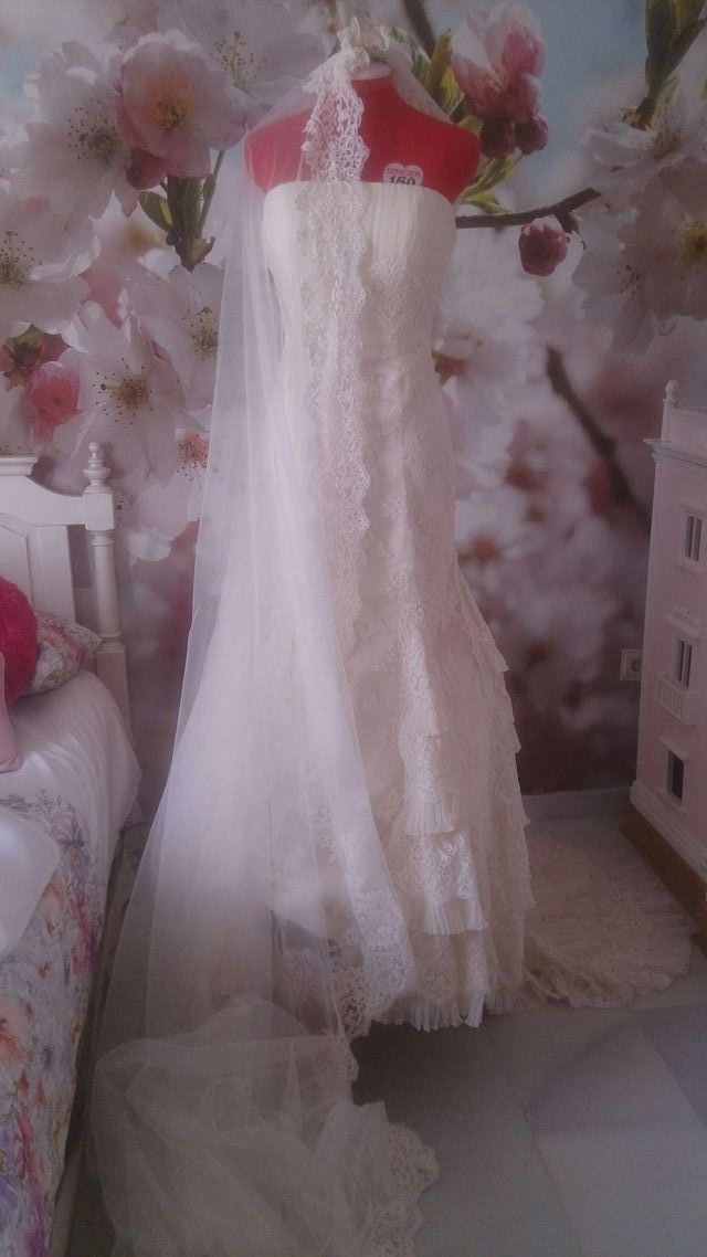 vestido de novia rosa clará de segunda mano por 900 € en huercal