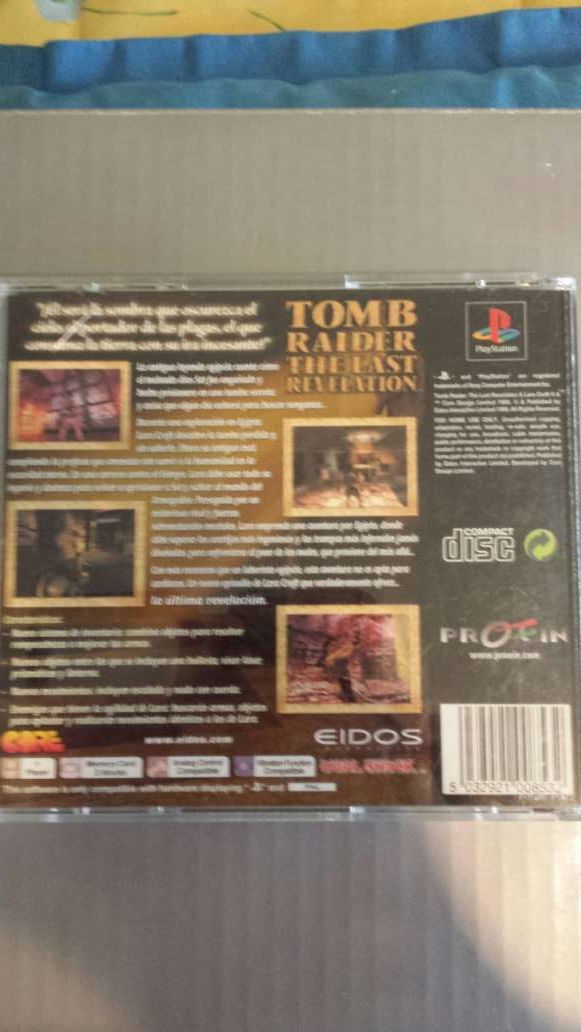 PS1 Tom Raider 4