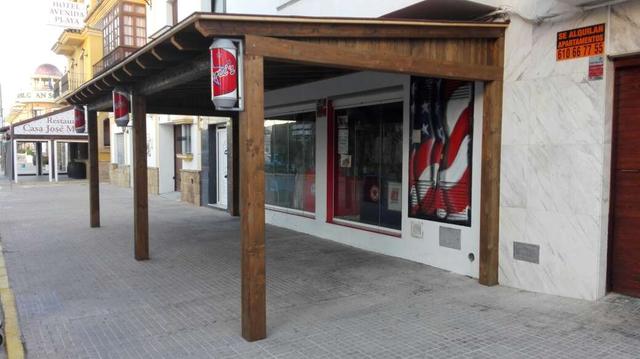 Chiringuito de madera Sevilla