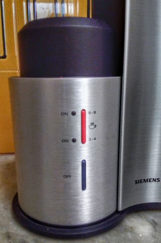 Cafetera-termo Siemens Porsche Design. de segunda mano por 70 EUR en Onda  en WALLAPOP