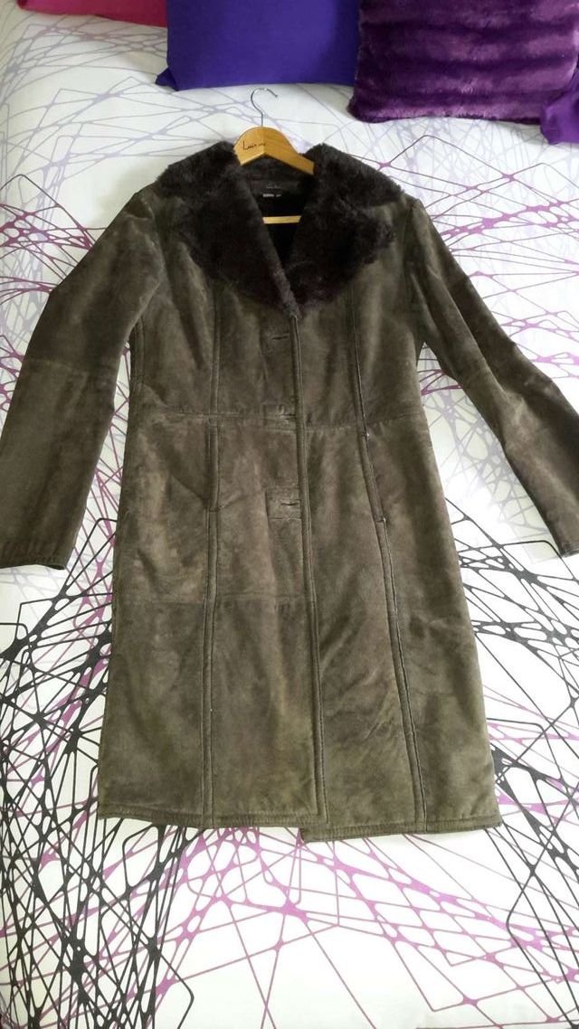 Chaquetón de ante marrón