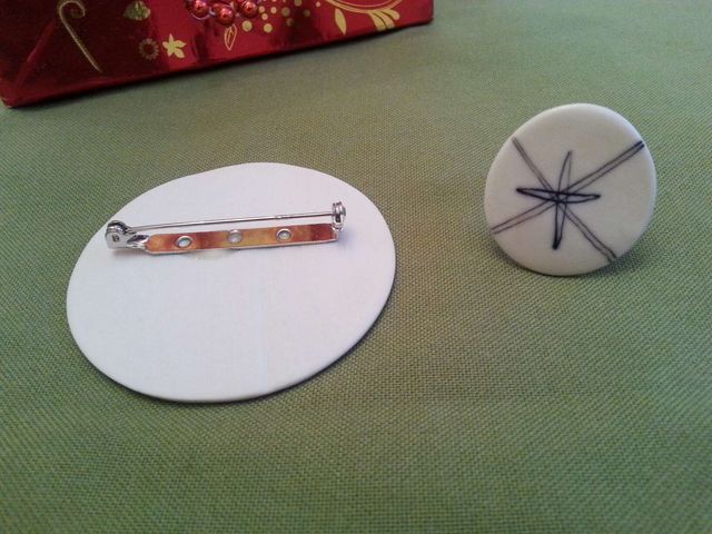 BROCHE Y ANILLO CERAMICA