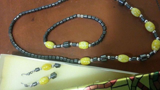 Collar pulsera pendientes nuevos