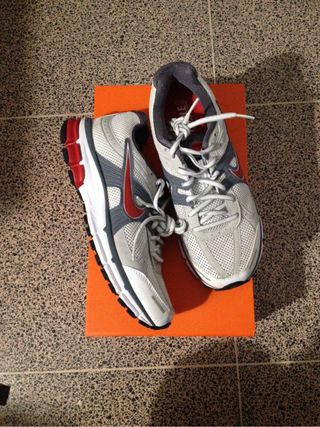 nike air zoom pegasus 27