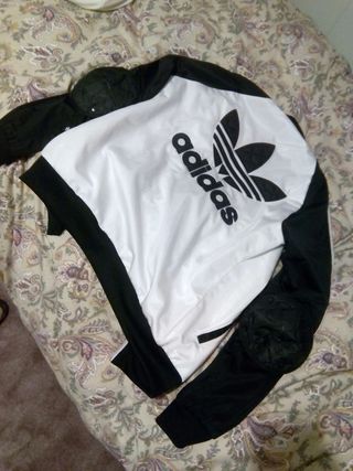 Adidas Rita Chaqueta Wallapop € En Por 50 De Mano Segunda Madrid Ora dtsChQr
