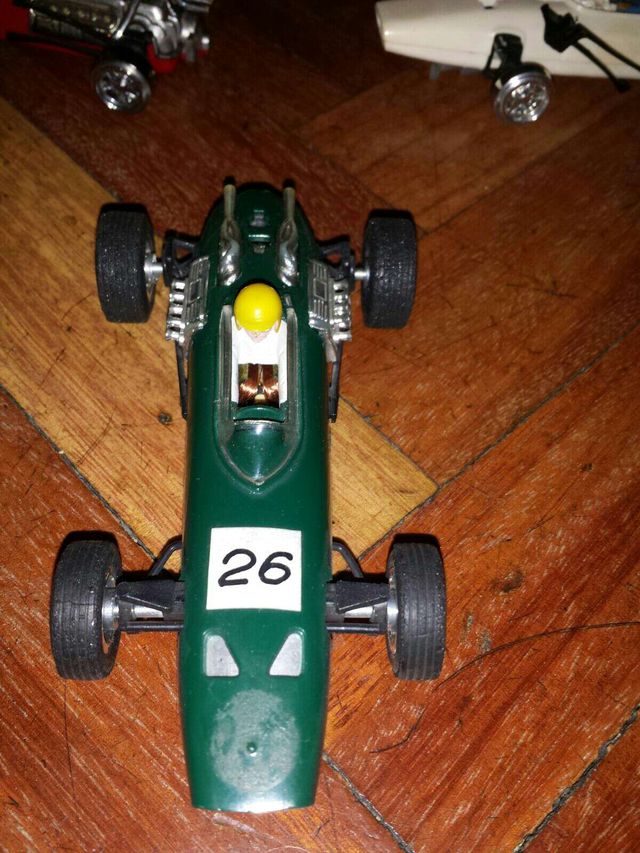 Coche scalextric brm c 37 color verde