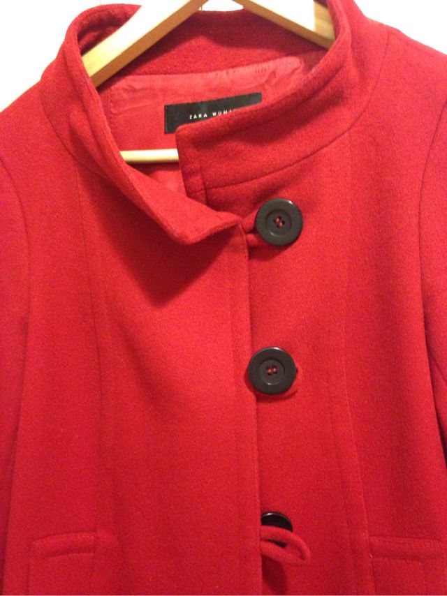 Abrigo de Lana De Zara.