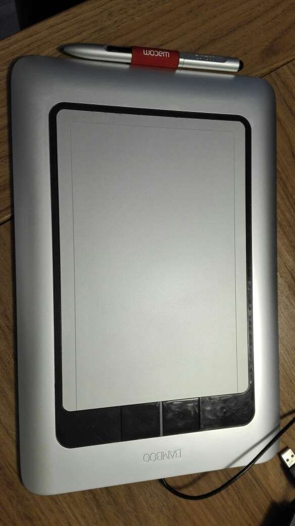 Tableta Bamboo de dibujo gráfico impecable