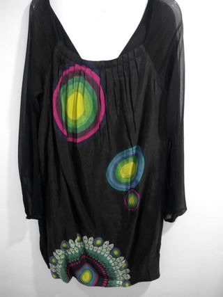 Vestido Desigual de gasa tipo globo, nuevo talla 42 (da más Vestido desigual tipo globo. talla M de segunda mano por 10