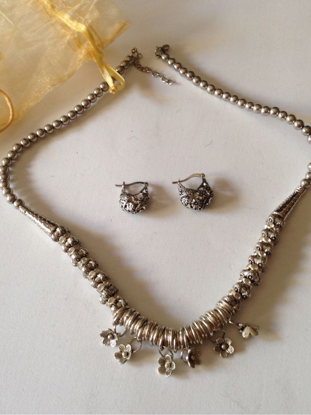 Collar Y Pendientes De Plata Nuevos