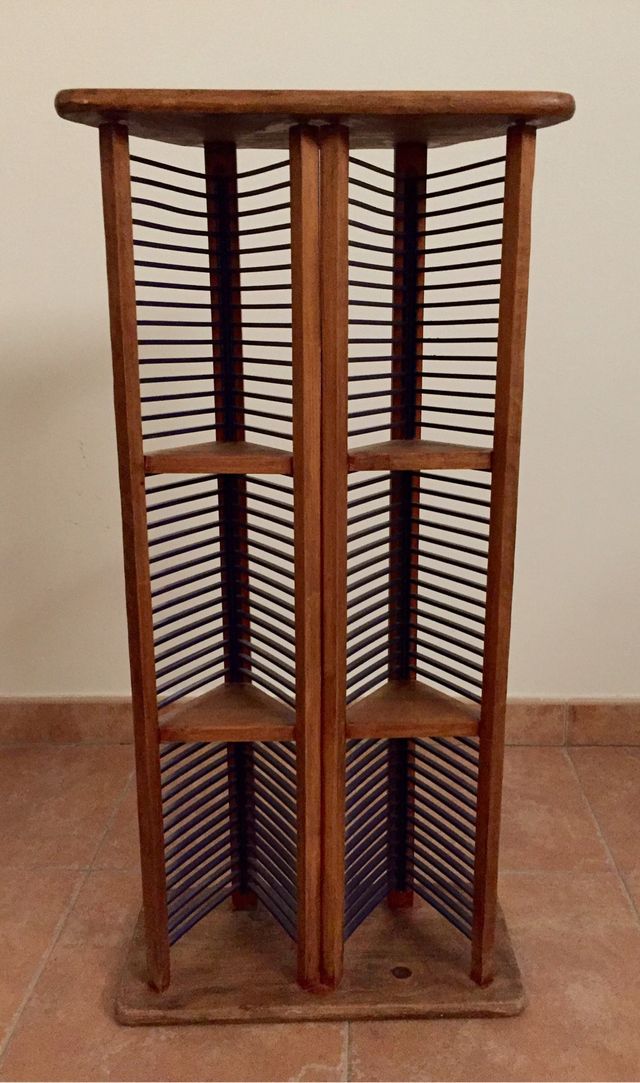 Torre CDs Madera