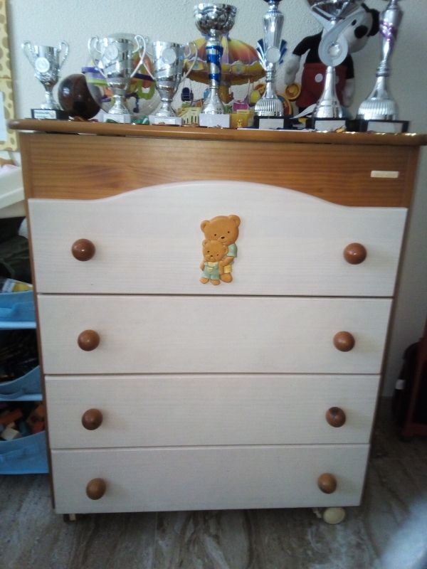 cuarto completo de bebe marca mi cuna de.madera