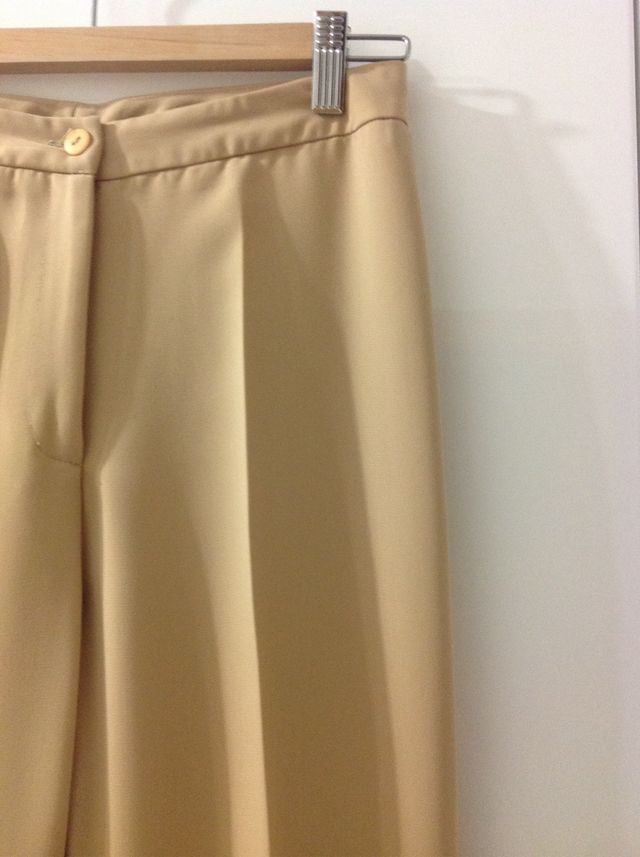 Pantalón nuevo vestir beige con etiqueta