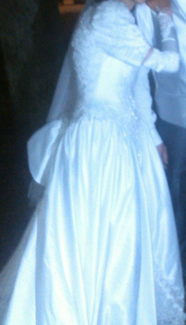 Vestido novia blanco.