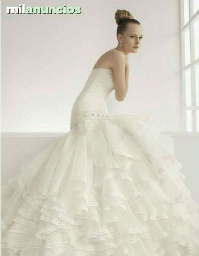vestido rosa clarÁ modelo lucero 2012 de segunda mano por 800 € en