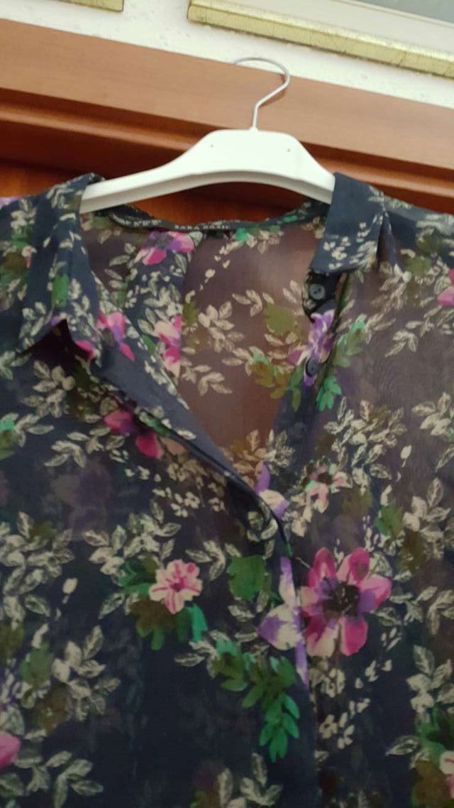 Blusa semi transparente Primavera