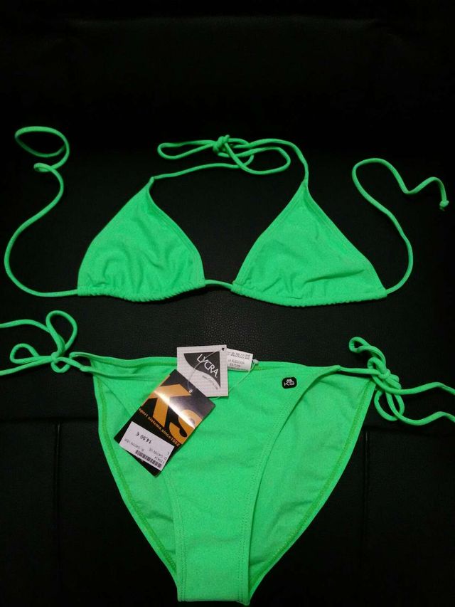 Bikini verde KS talla M-L A estrenar