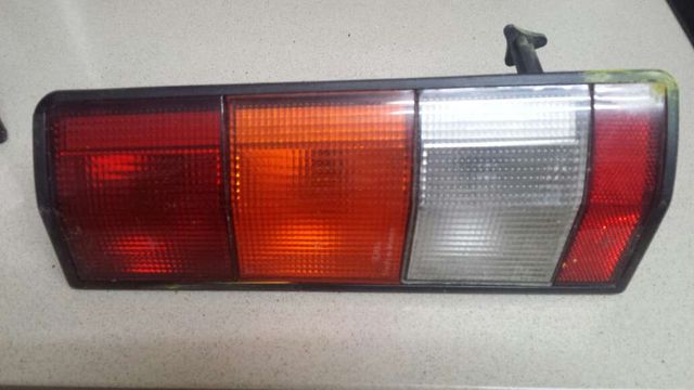 Piloto trasero Renault expres