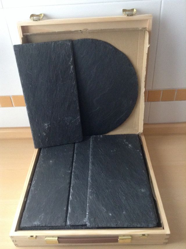 VAJILLA DE PIZARRA NATURAL GALLEGA