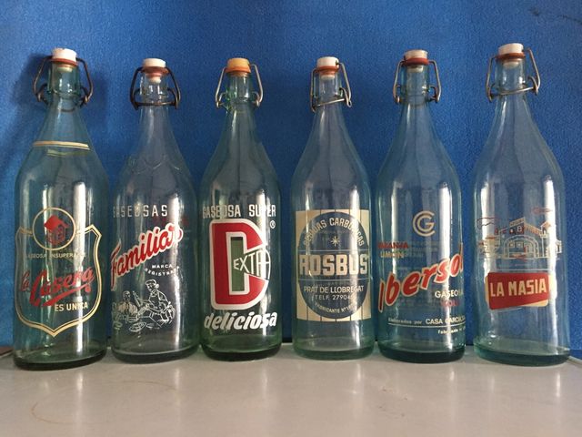 6 Ampolles Antigues, Botellas Antiguas