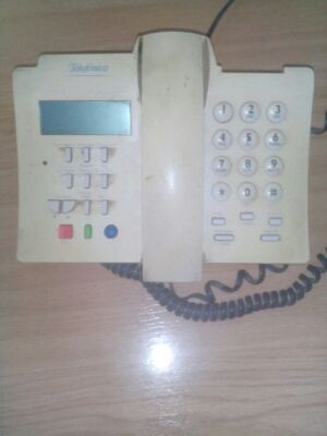 Teléfono