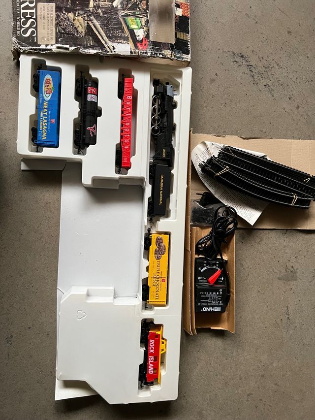 Tren Mikado HO locomotora