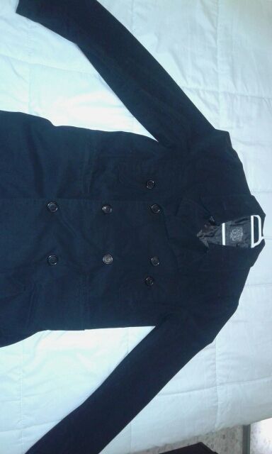 Chaqueta pull and bear cruzada