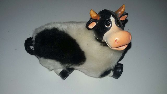 Vaquita de porcelana