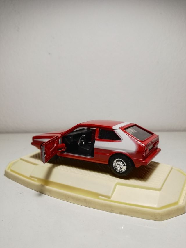 Wolkswagen Scirocco Starsky y Hutch. Casa Mira