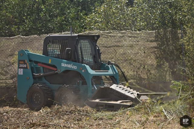 Desbrozadora hidráulica