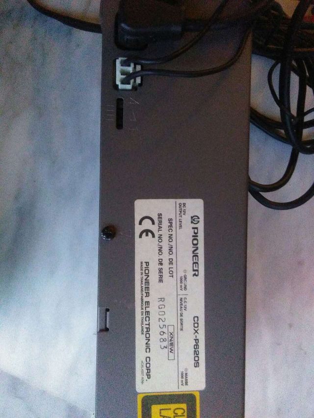 CARGADOR DE  6 CD PARA PIONEER.