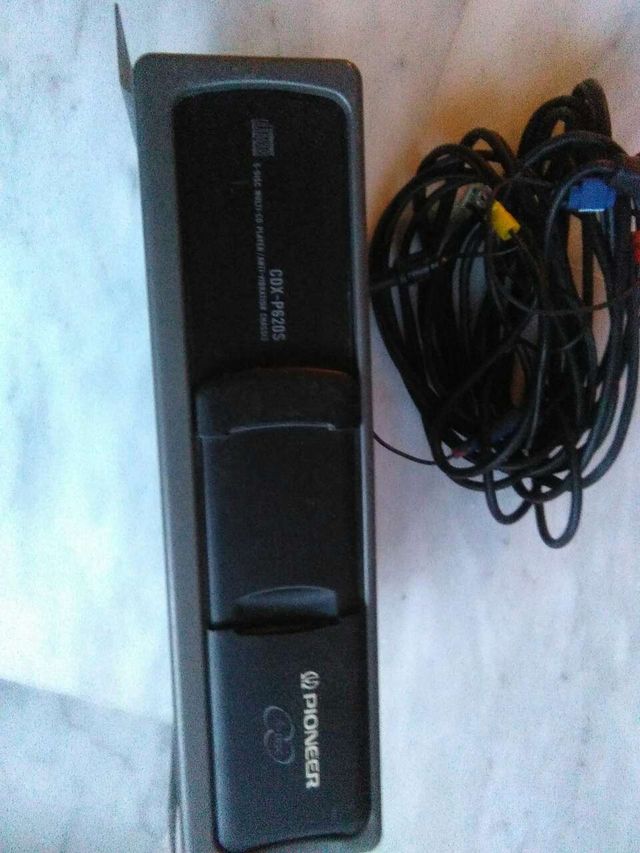 CARGADOR DE  6 CD PARA PIONEER.
