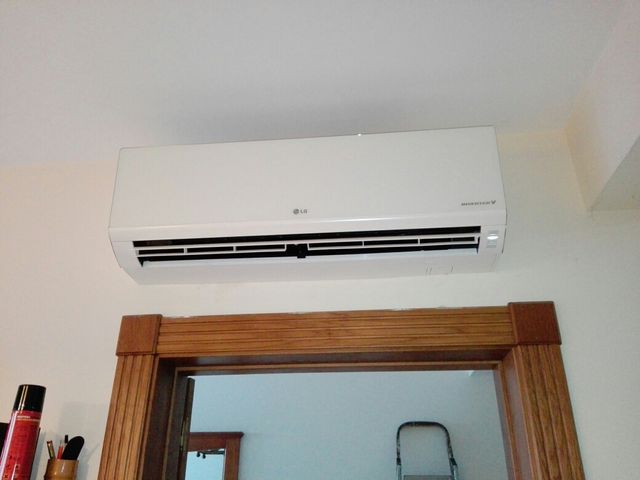 GAS CHARGE, ARIA CONDIZIONATA E SERVIZIO TECNICO