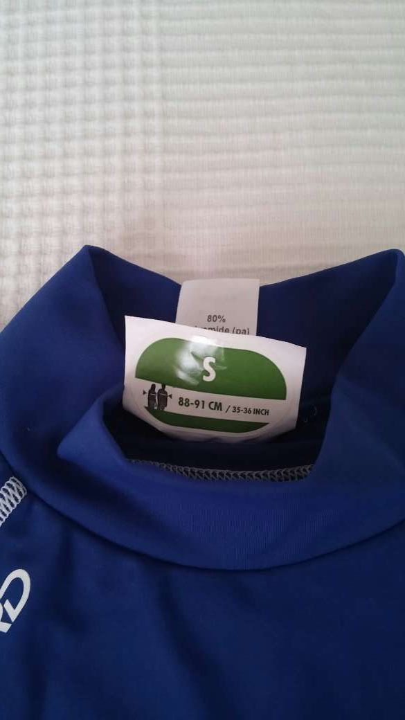 Camiseta de agua con protección UV