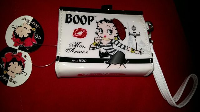 Monedero betty boob nuevo a estrenar