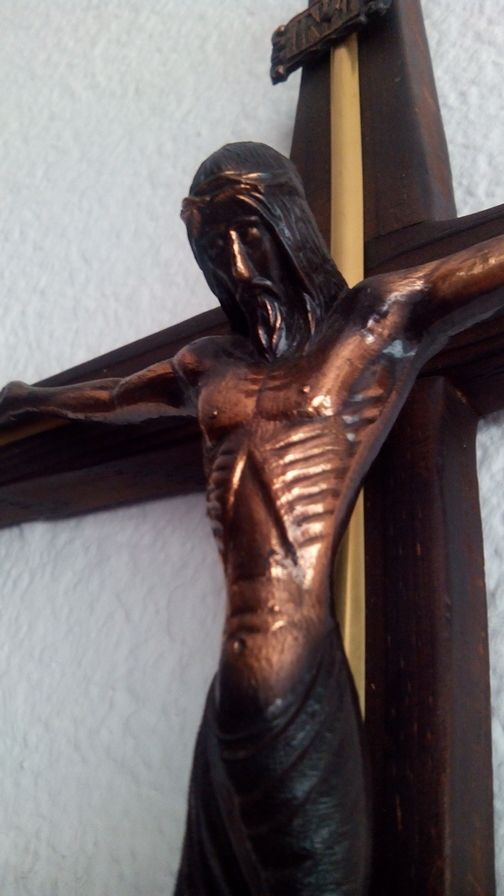 Crucifijo antiguo